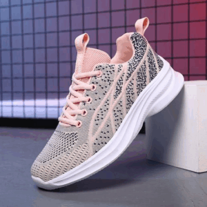 Outdoor Sports Breathable Mesh Running Shoes - Pink